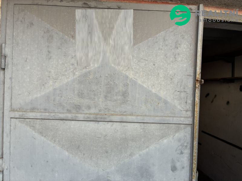 garáž v Brně - Líšni 