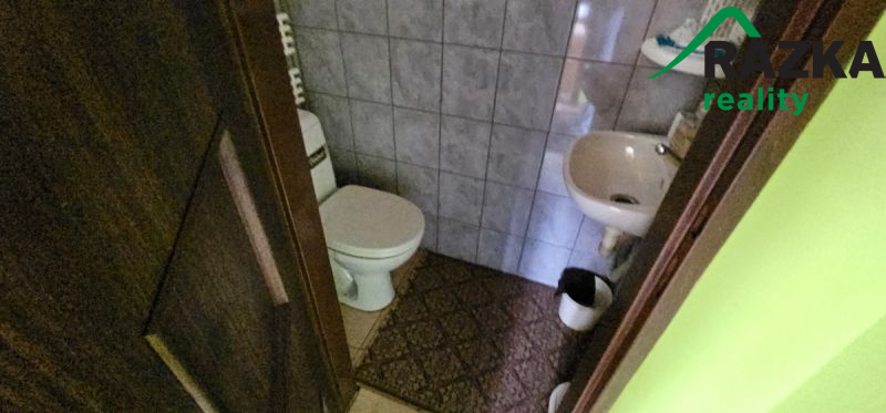 Prodej 1/2 chaty v  obci Kořen, okr. Tachov