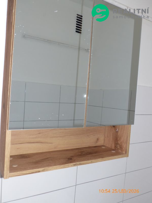 Pronájem bytu 2+1,56m2, ul. 1. Máje, Most