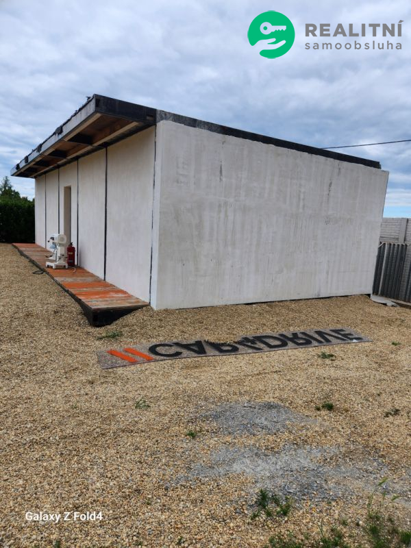 Prodej rezidenčního areálu 2 670 m² 
