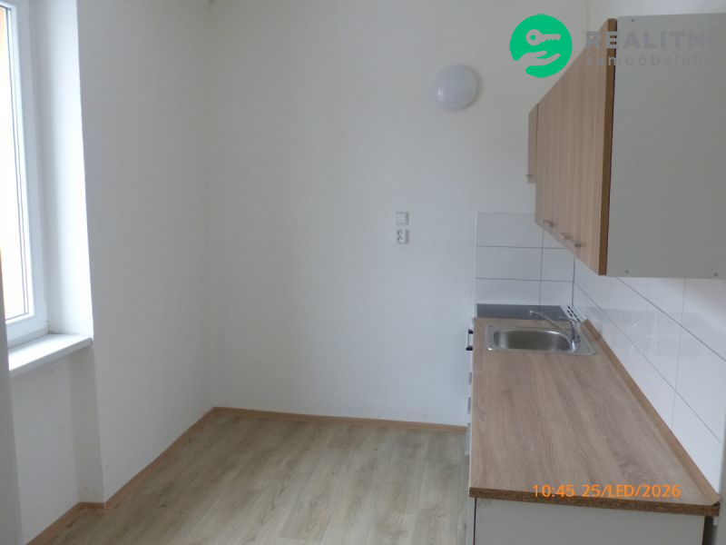 Pronájem bytu 2+1,56m2, ul. 1. Máje, Most