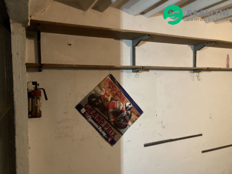 garáž v Brně - Líšni 