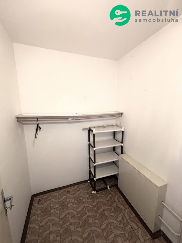 Prodej zděné garsoniéry 33 m² – Český Krumlov, Urbinská ulice