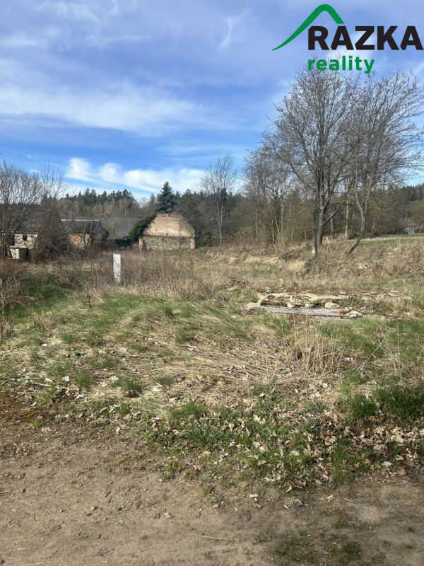 Pozemek pro výstavbu RD Domaslav - Konstantinolázeňsko