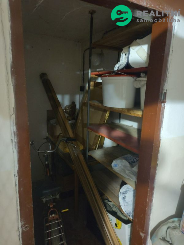 Byt 3+1 63 m2 osobní vlastnictví, Chrudim, klidné místo, cihla