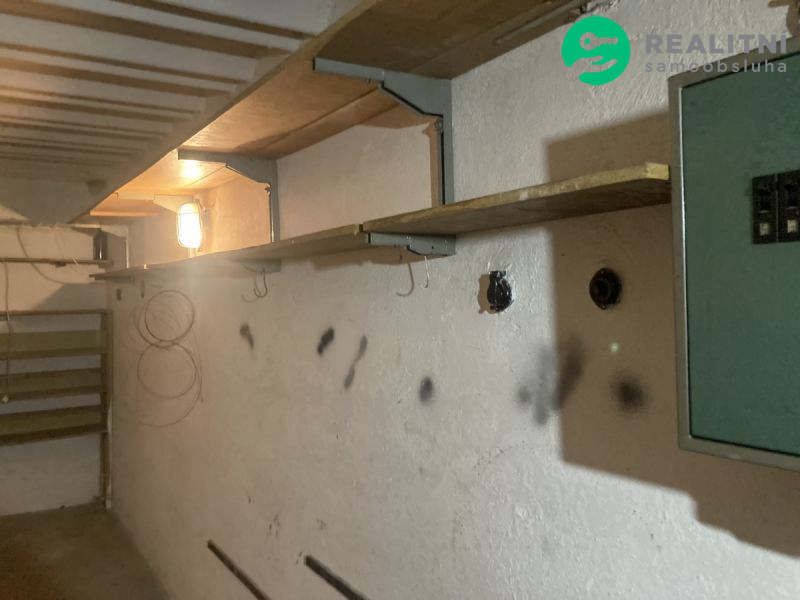 garáž v Brně - Líšni 