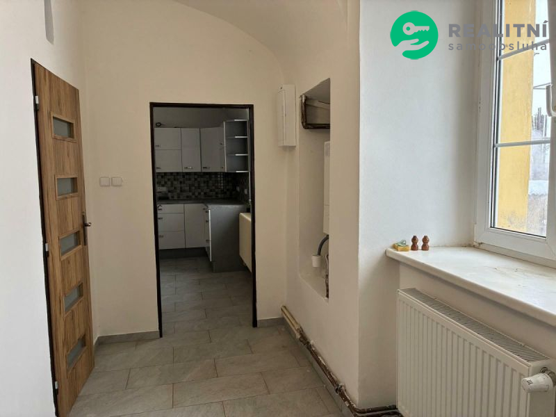 Byt 2+1, 90m2, Svrkyně, Praha západ