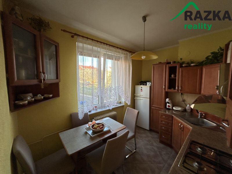 Prodej bytu 2+1  s balkonem v ulici 1. máje - Tachov