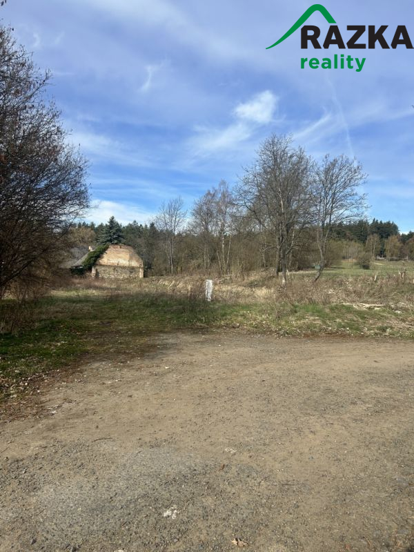 Pozemek pro výstavbu RD Domaslav - Konstantinolázeňsko