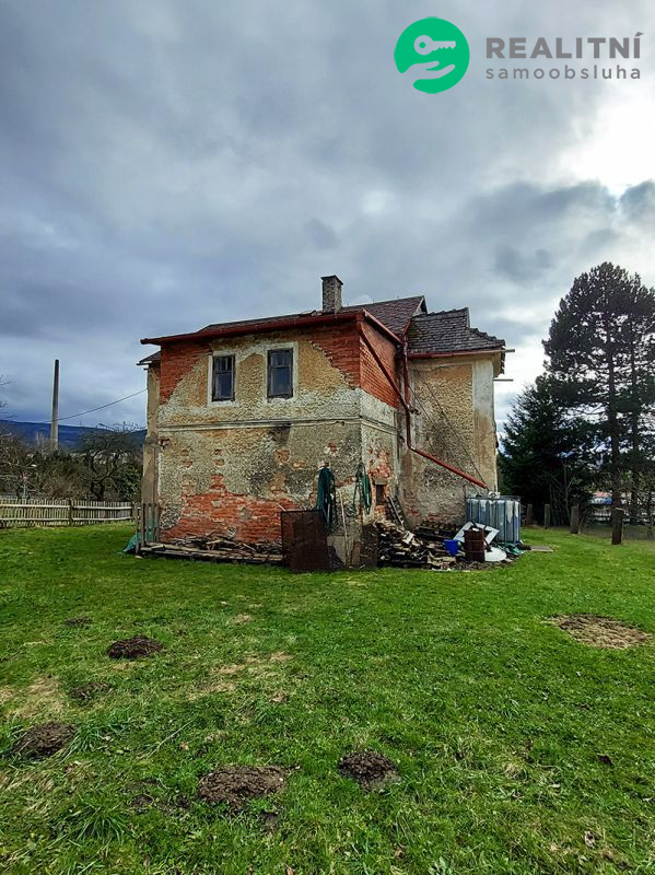 Prvorepubliková vila Nové Město pod Smrkem