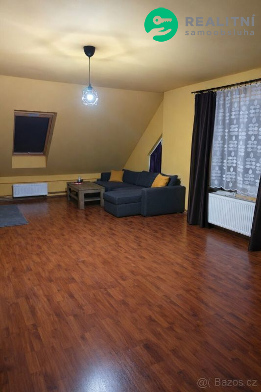 Prodej prostorného bytu 3+1, 133 m&sup2; se zahrad