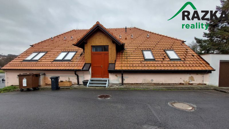 Pronájem podkrovního bytu 3+KK - Stříbro