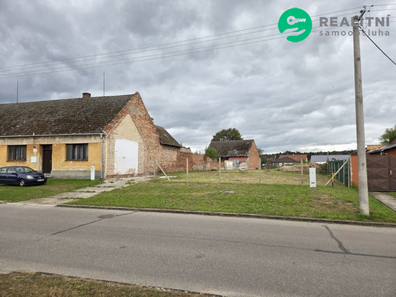 Stavební pozemek Vracov 1.794m2