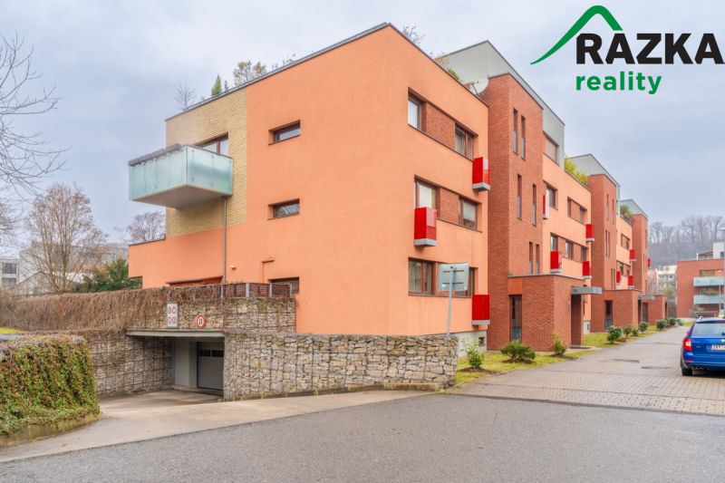 Prodej bytu 4+kk (119 m2) s terasou, Praha 4, ul. Tigridova 