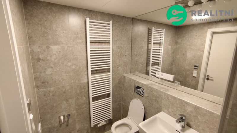 Mercedes mezi byty - luxusní 1kk 51m2 s wellness