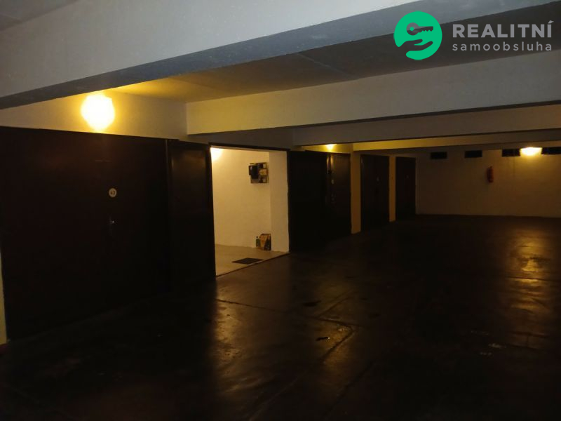 garáž, Brno-Vinohrady