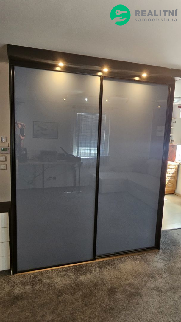 Byt 1+kk, 41m2, Karlovy Vary, Stará Role, Okružní