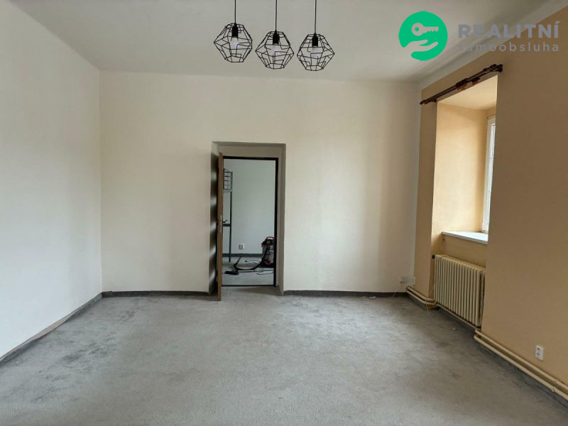 Byt 2+1, 90m2, Svrkyně, Praha západ