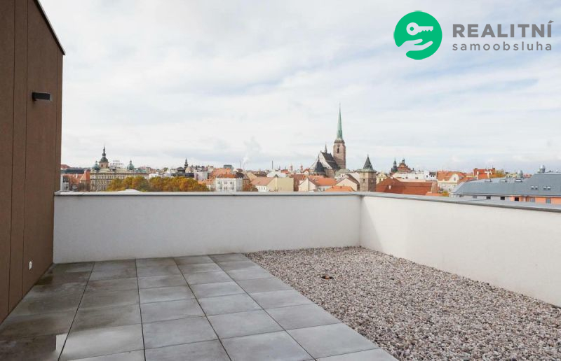  Pronájem bytu 2+kk 66 m² Pallova, Plzeň
