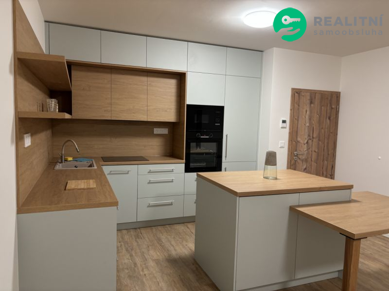 Pronájem bytu 2+kk 57 m&sup2; Loudova, Olomouc - Povel