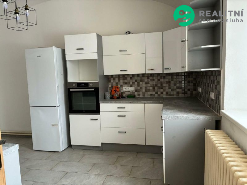 Byt 2+1, 90m2, Svrkyně, Praha západ