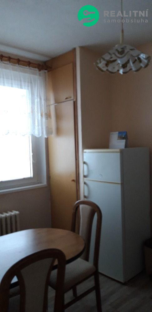Prodej zařízeného bytu 2+1 u Slezské Harty v Leskovci n. M.