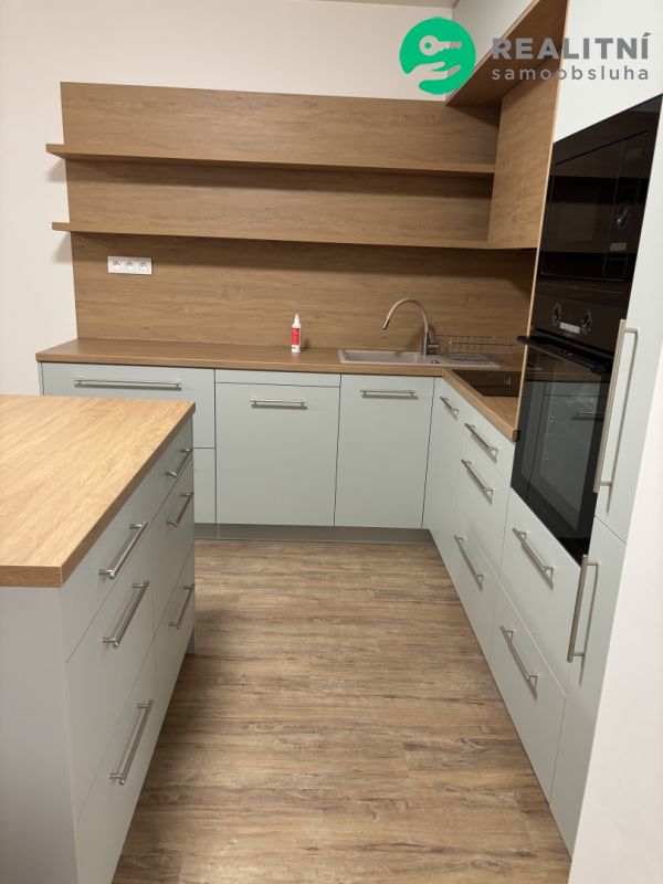 Pronájem bytu 2+kk 57 m&sup2; Loudova, Olomouc - Povel