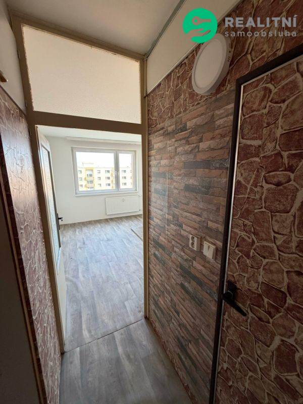 Pronájem bytu 1+1, ul. SNP, Jirkov