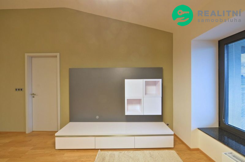 Byt 2+kk, 59 m² Husova 594/6, Brno