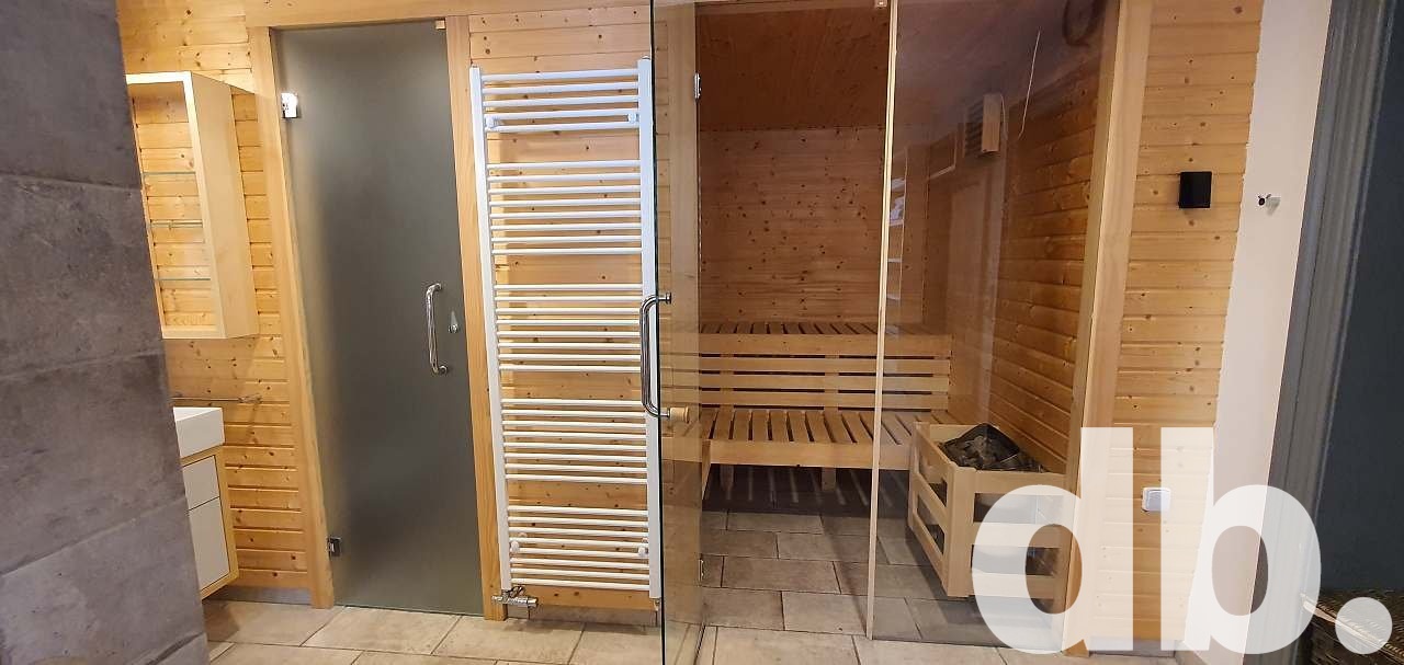 sauna-3-5fd0-