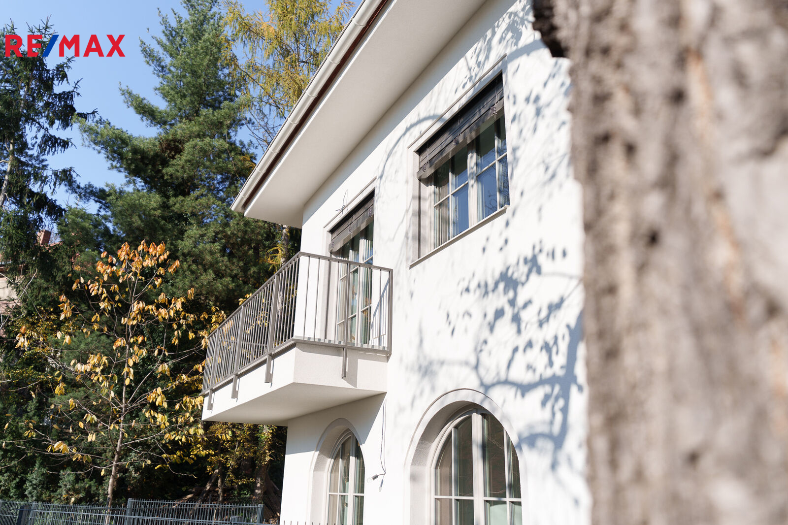 Prodej luxusního viladomu, Praha 10 – Záběhlice, u Hamerského rybníka