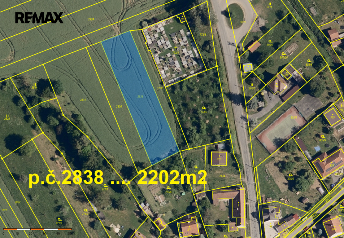 pozemek p.č. 3329 a 3675 ... 1817 m2