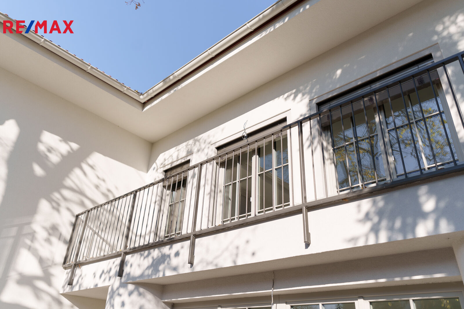 Prodej luxusního viladomu, Praha 10 – Záběhlice, u Hamerského rybníka