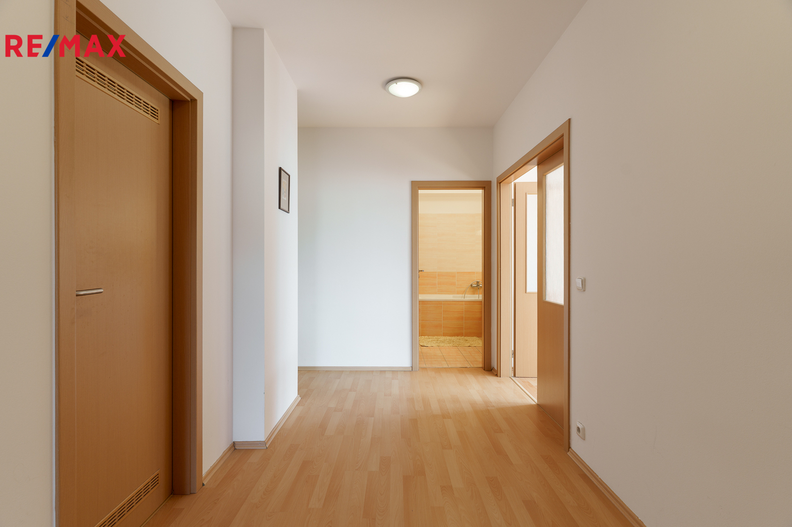 Pronájem 4+kk, Hradec Králové - Třebeš