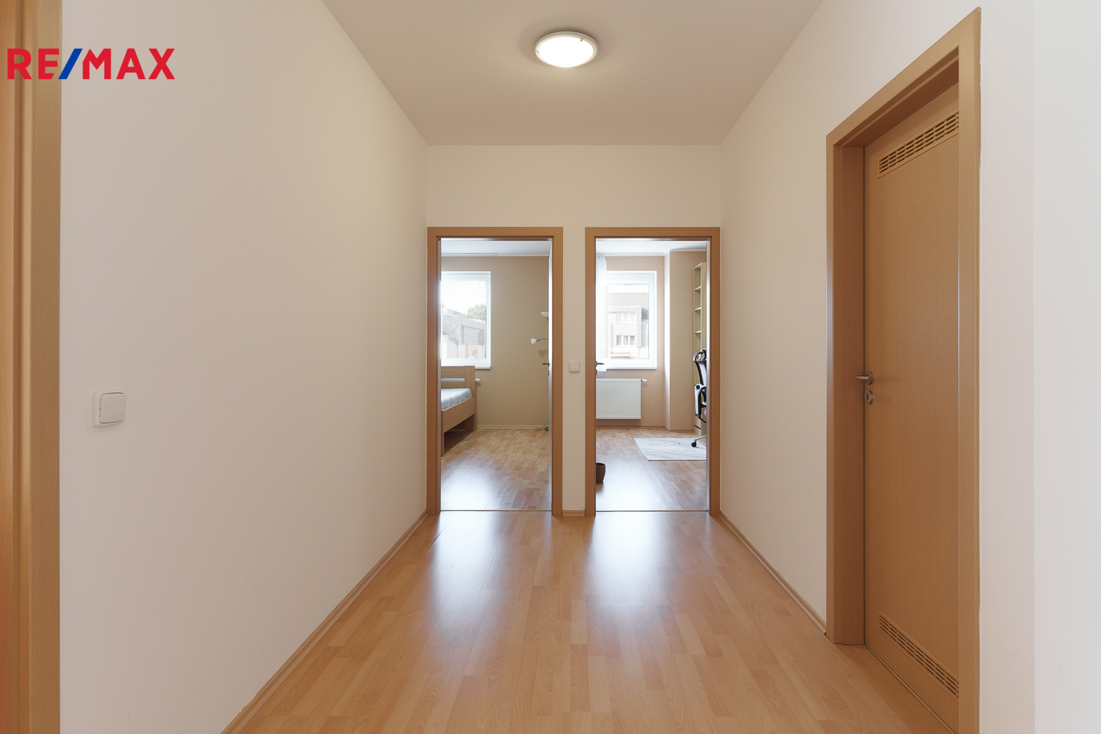 Pronájem 4+kk, Hradec Králové - Třebeš