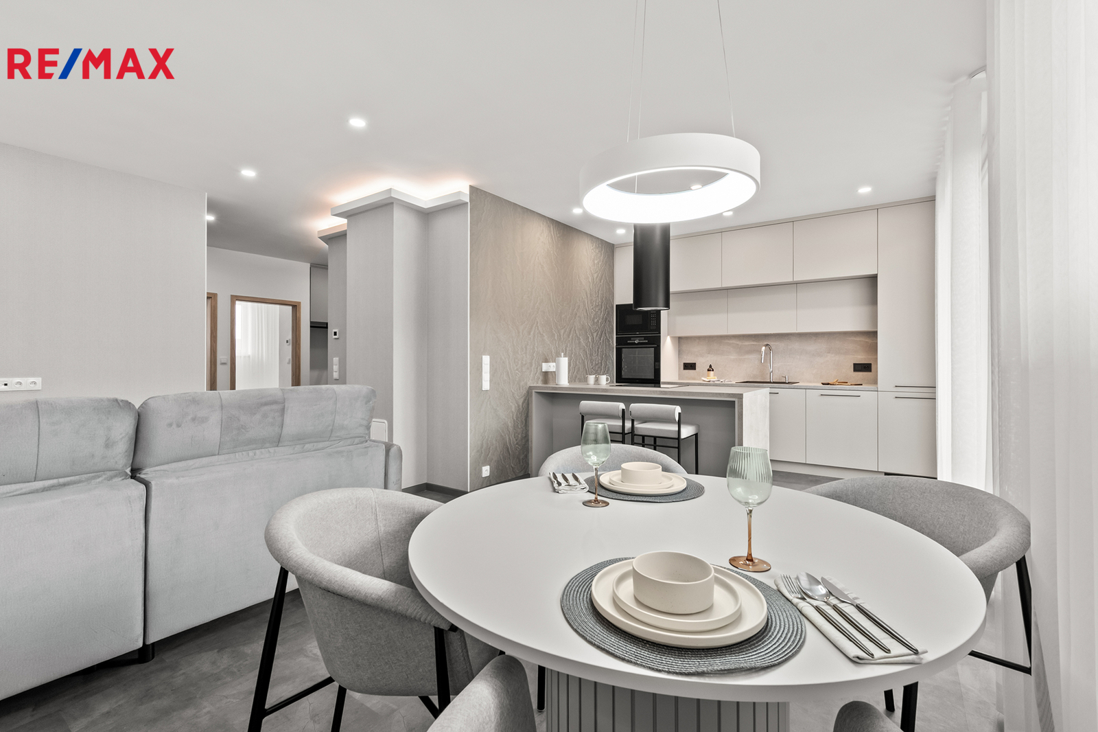 Pronájem nového bytu 3+kk, Vochov_Michal Bláha Reality