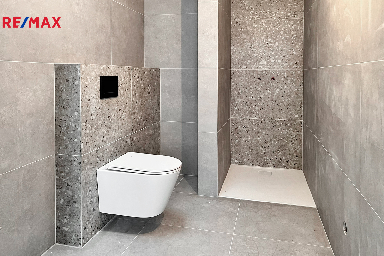 Prodej luxusního viladomu, Praha 10 – Záběhlice, u Hamerského rybníka