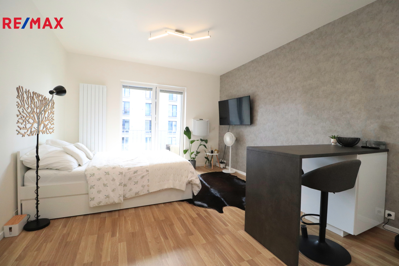 Obývací pokoj + kk