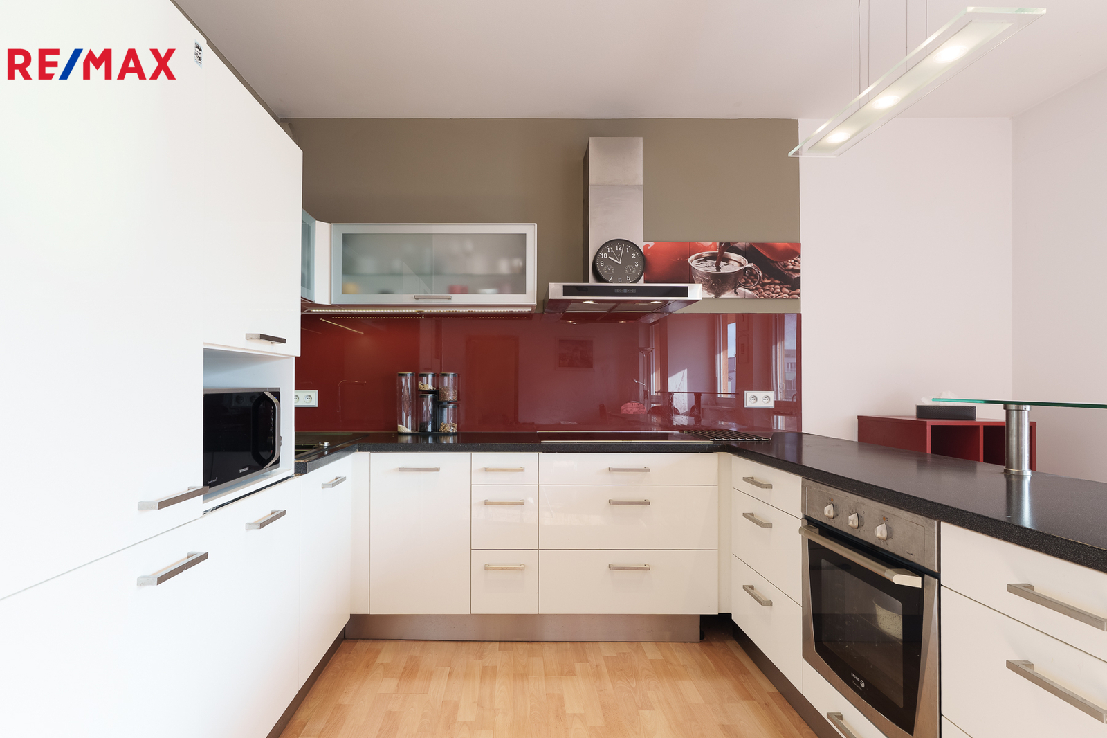 Pronájem 4+kk, Hradec Králové - Třebeš