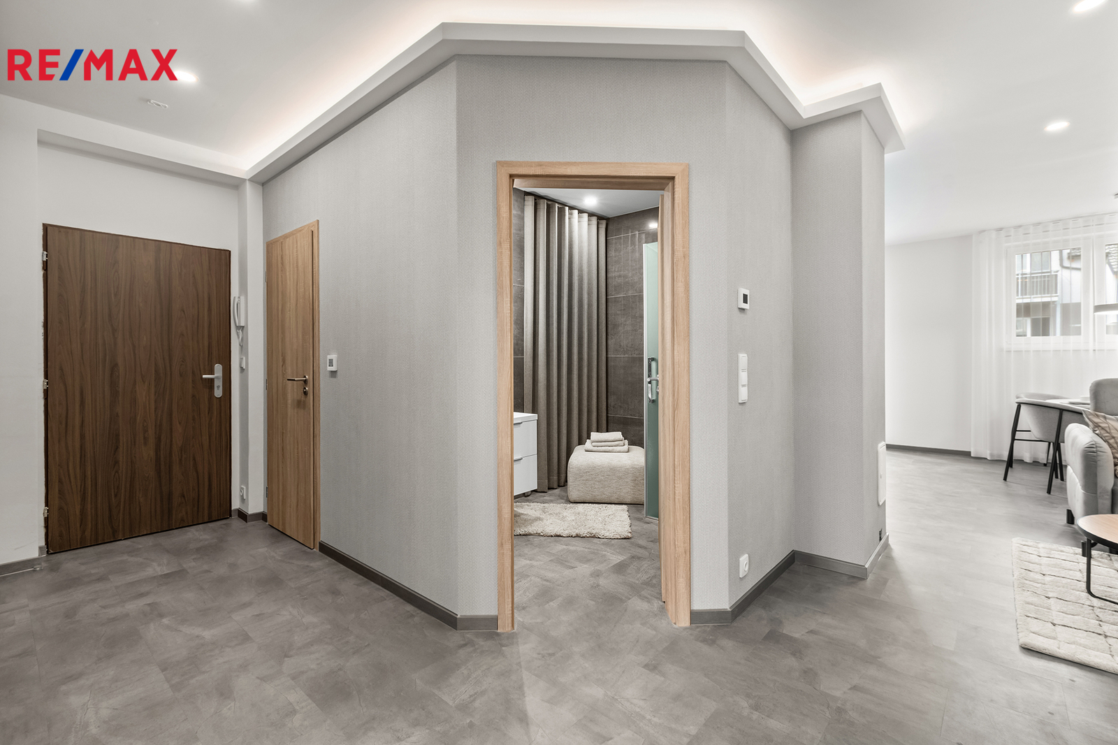 Pronájem nového bytu 3+kk, Vochov_Michal Bláha Reality