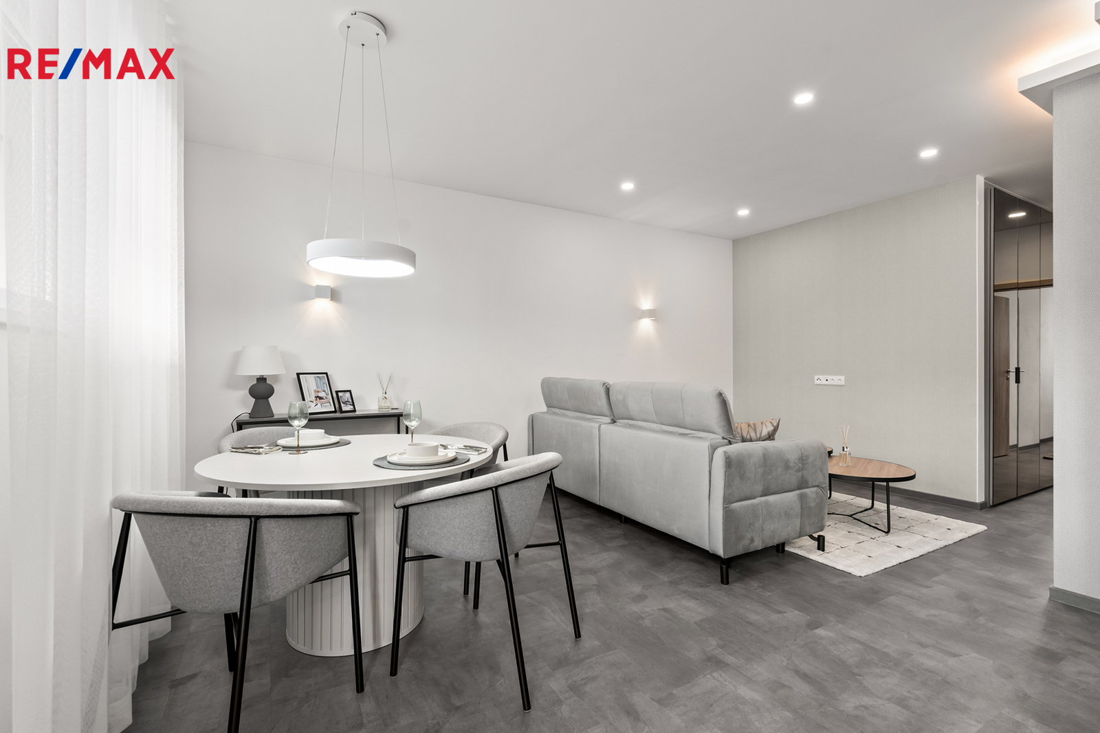 Pronájem nového bytu 3+kk, Vochov_Michal Bláha Reality