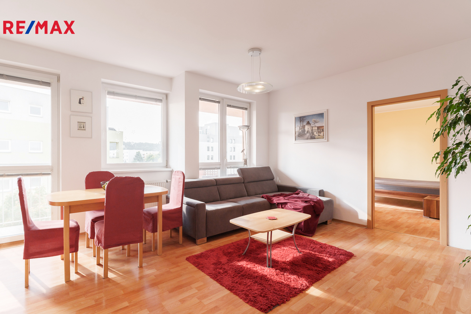 Pronájem 4+kk, Hradec Králové - Třebeš