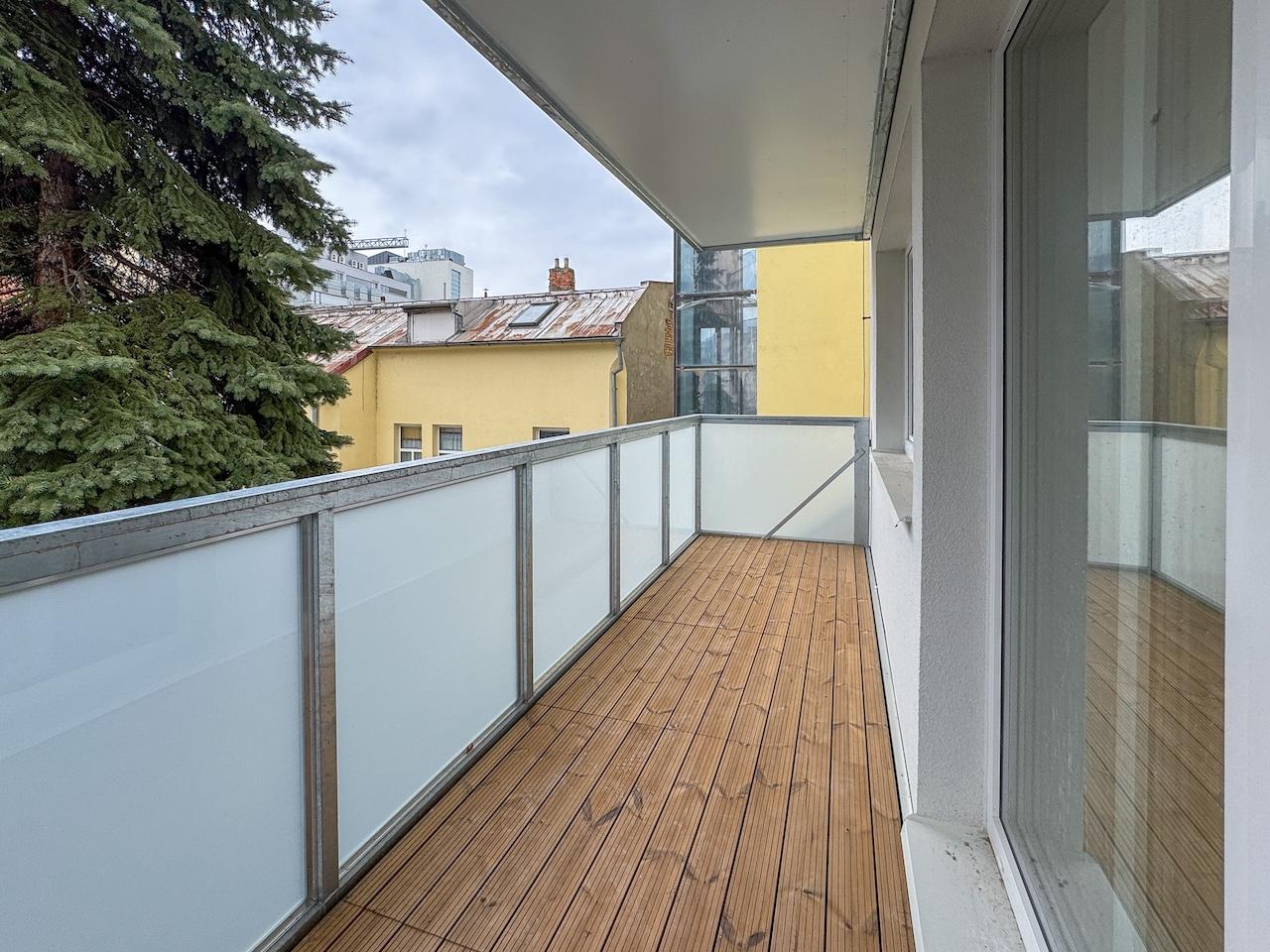 13balkon.1742910214.jpg