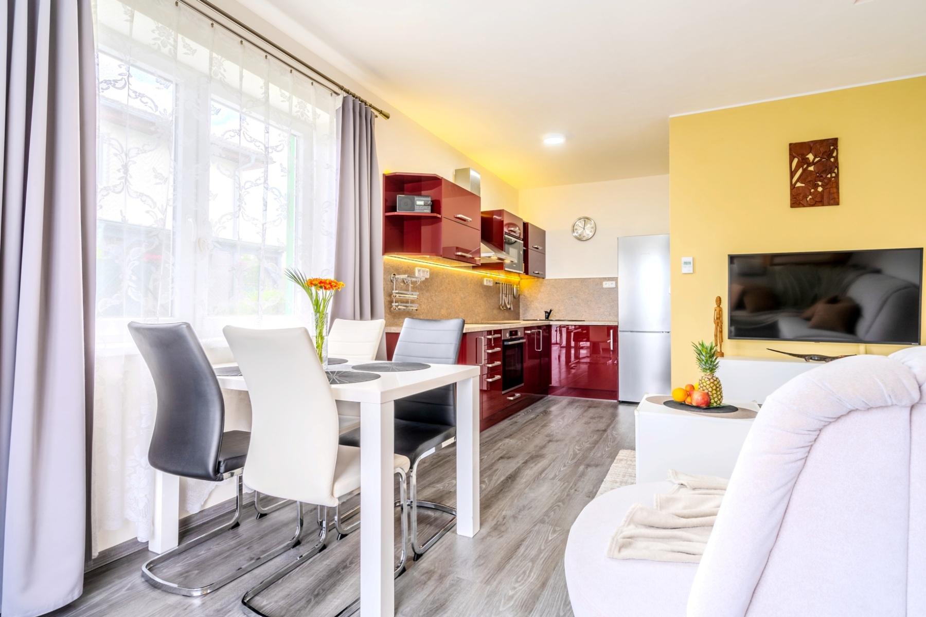 11-kitchen-2.1751372626.jpg