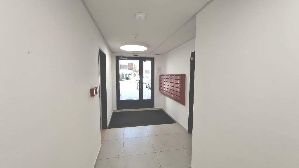 26c677d8-f107-4bf2-b71d-d74bda3af86f