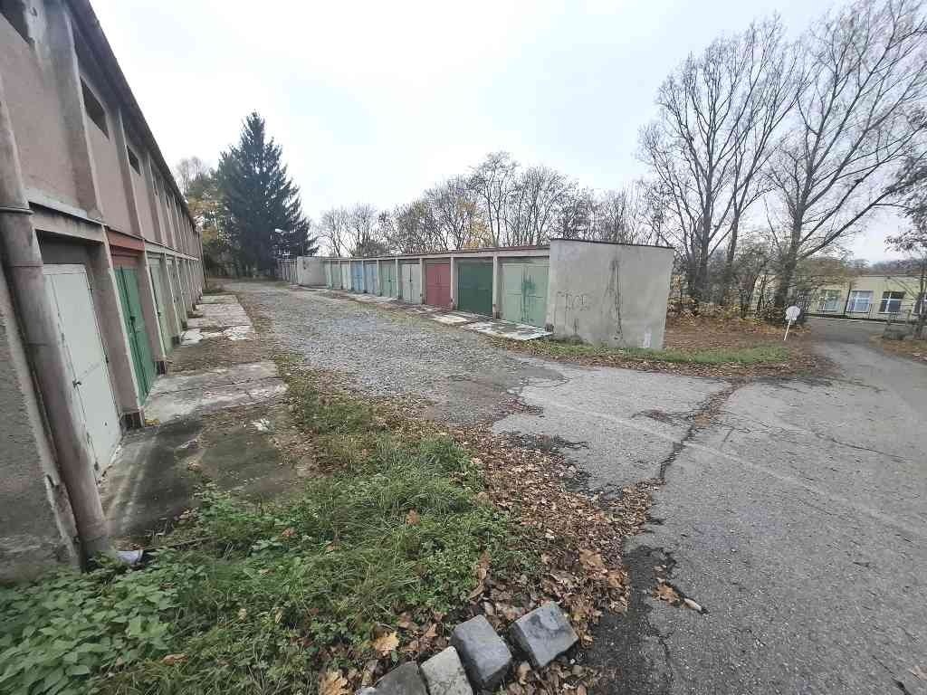 b696ef30-0573-4b53-be5a-ae026d974d81