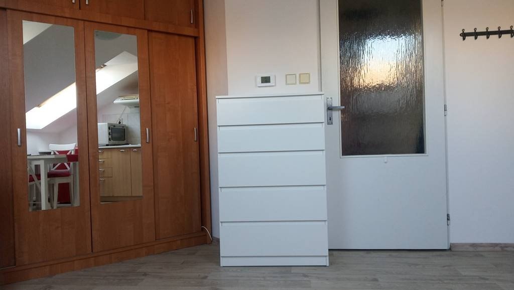 157cebf1-5ae4-4b5e-9010-606ae0acda70-1_all_18538