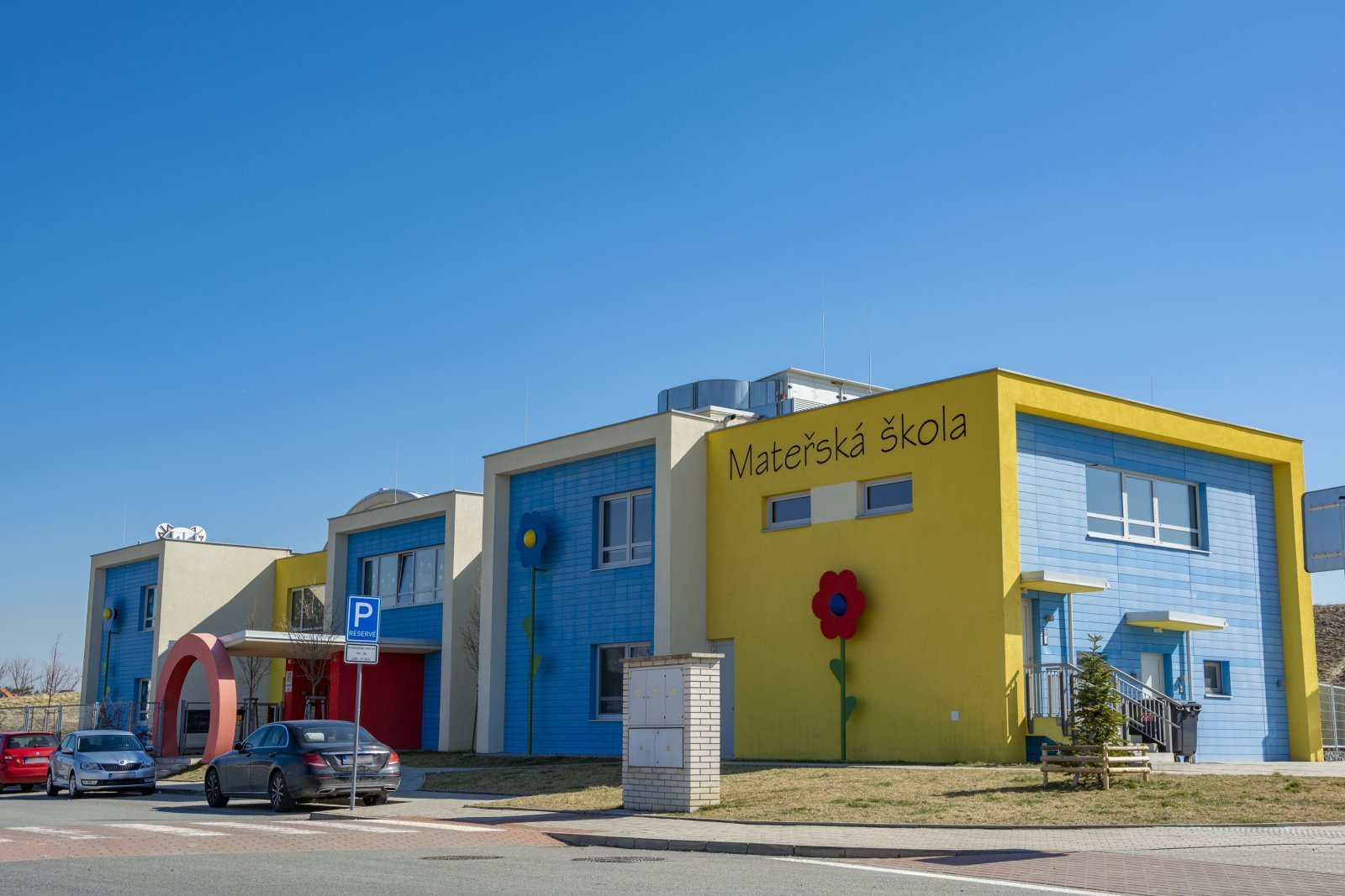 Zelené kaskády. Nové byty Praha 9. Developer GARTAL. Školka.jpg