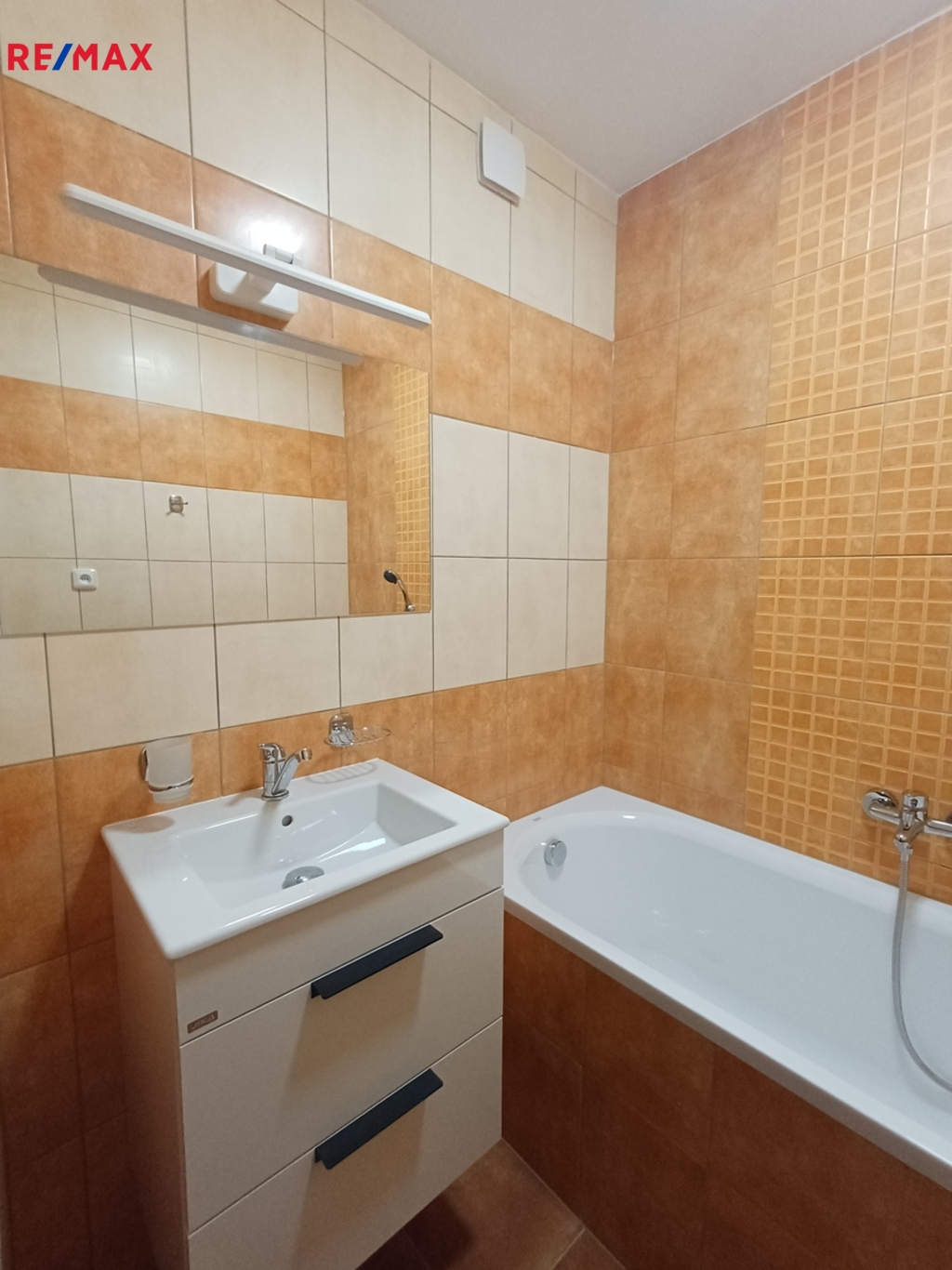 Pronájem bytu 3+1 Sedlčany 16 000 Kč za měsíc, foto 5