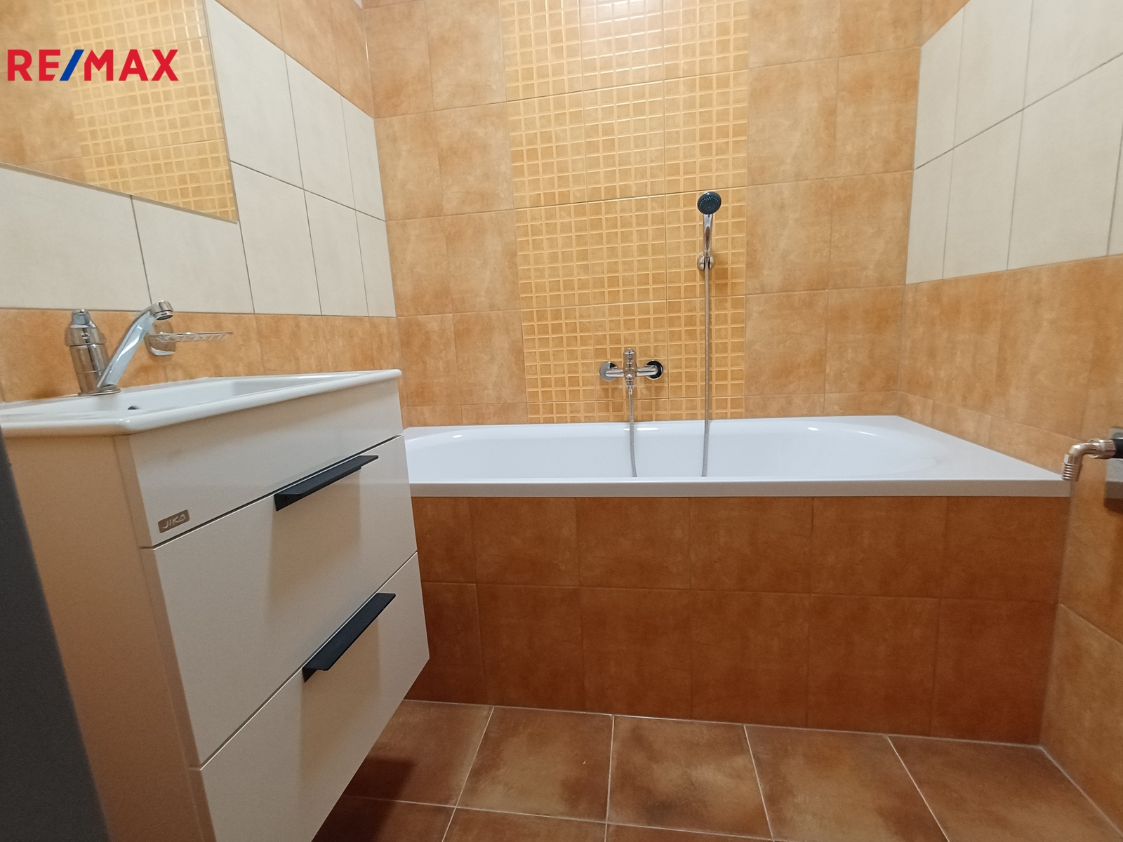 Pronájem bytu 3+1 Sedlčany 16 000 Kč za měsíc, foto 4